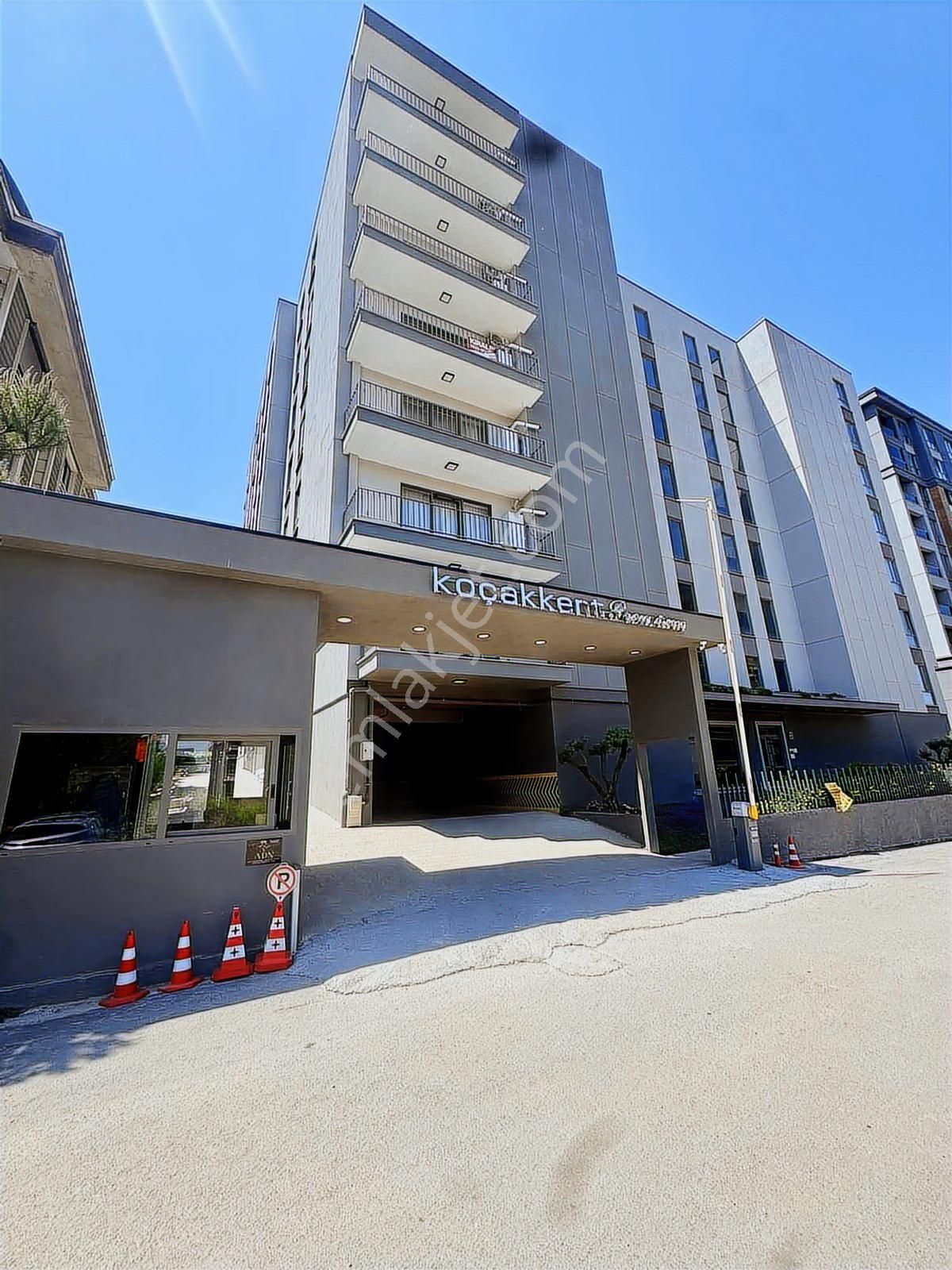 Balat Koçakkent Premium'da Satılık 1+1 Daire