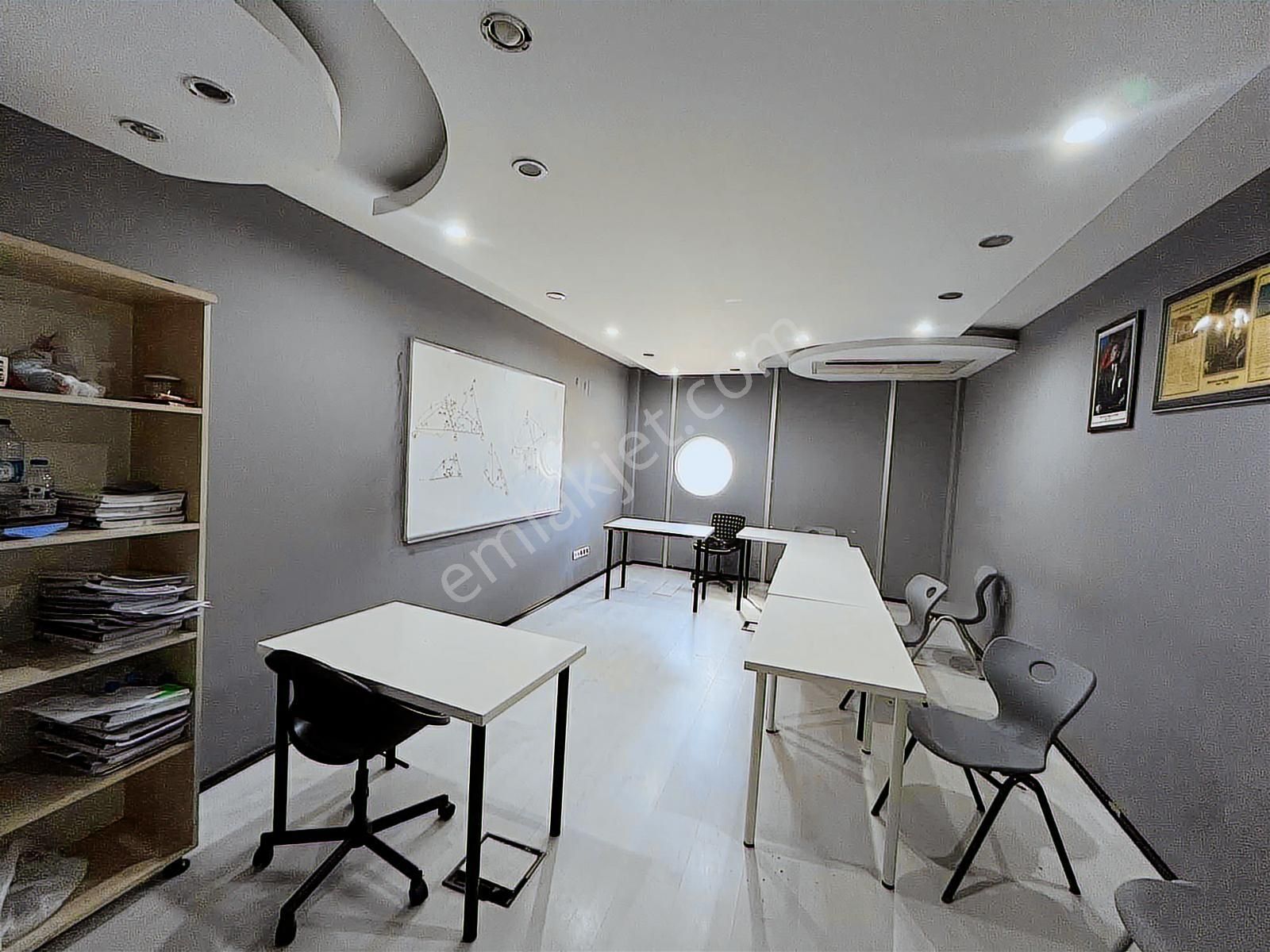 İhsaniyede Kiralık 3 Katlı Ticari Mülk - Görsel 11