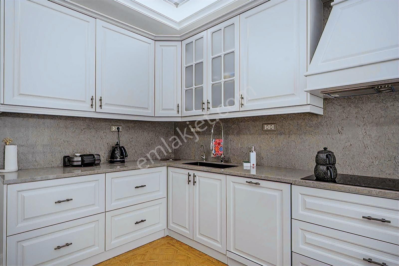 Gümüştepede Satılık 4+1 Villa - Görsel 17