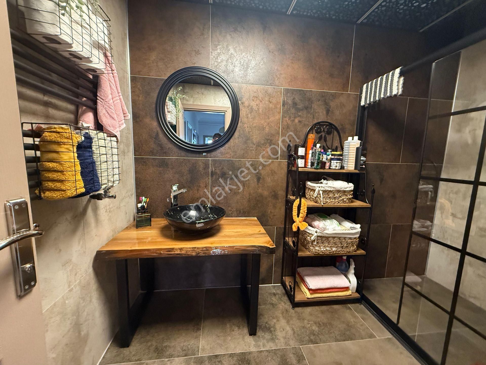 Caddeye Cephe Lüks Özel Yapımı 2+1 Fırsat Daire - Görsel 33