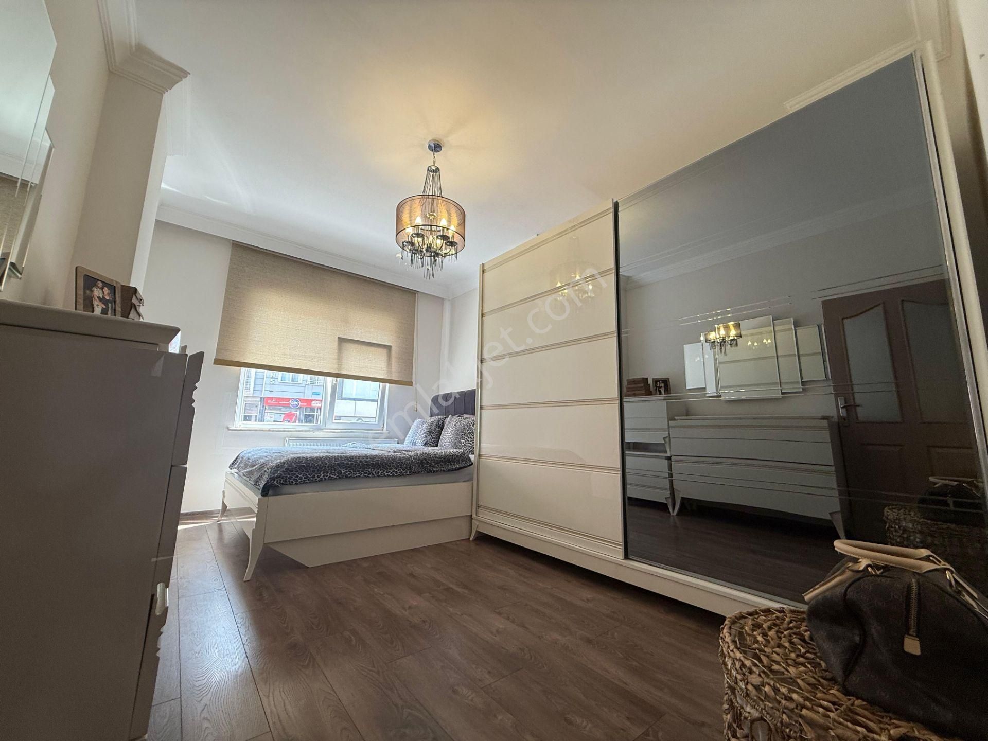 Caddeye Cephe Lüks Özel Yapımı 2+1 Fırsat Daire - Görsel 25