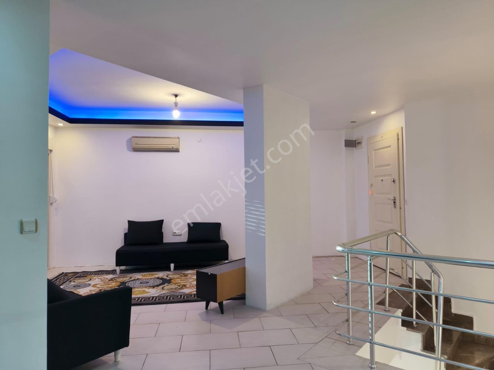 Ci̇kci̇lli̇'da Site İçerisinde 2+1 Havuzlu 135 M2 Eşyalı Satılık Doblex - Görsel 6