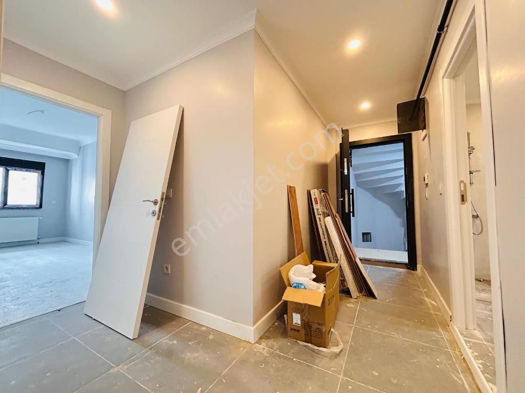 Kaçmaz'dan Altıntepe'de Ulaşıma Yakın 2.katta Sıfır Boş Lüks 2+1 - Görsel 15