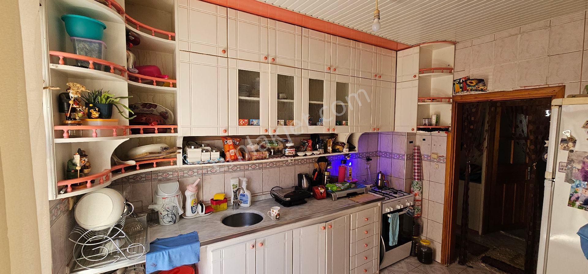 Milli Egemenlik Mahallesinde Merkezi Konum Satılık Geniş 2+1 Daire - Görsel 11