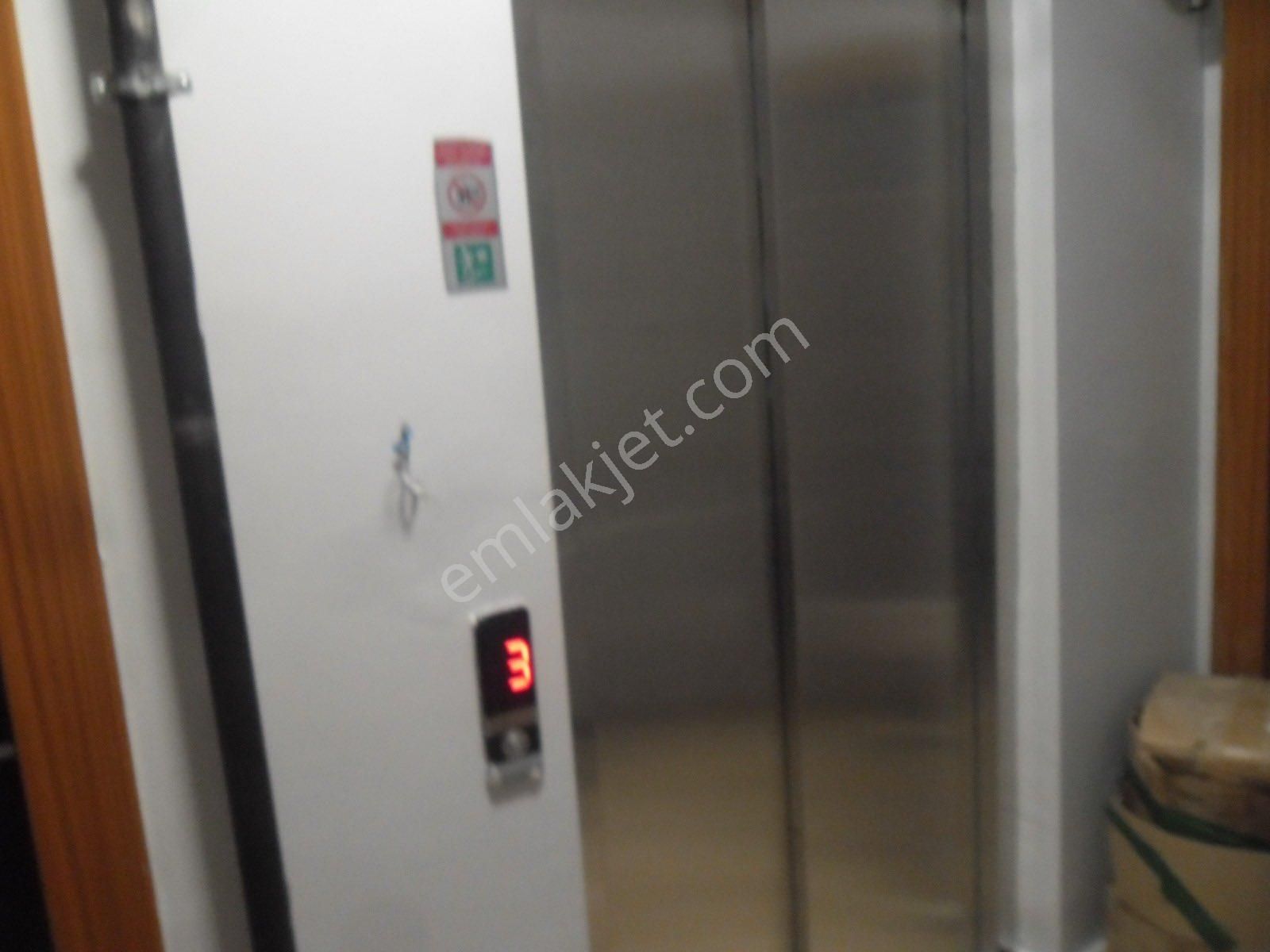 Deniz Manzaralı 3+1 Sıfır 120m2 Otoparklı Asansörlü Kiralık Teras Kat - Görsel 22