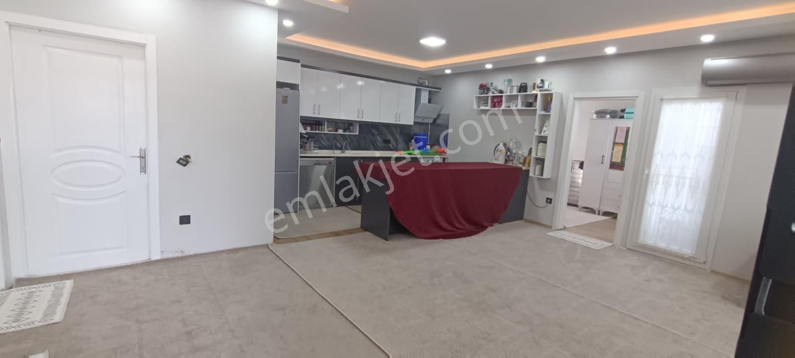 Menderes Akçaköy’de 300 M2 Arsa İçinde Havuzlu 3+1 Satılık Müstakil Ev – Eşyalı & Huzurlu Yaşam - Görsel 15