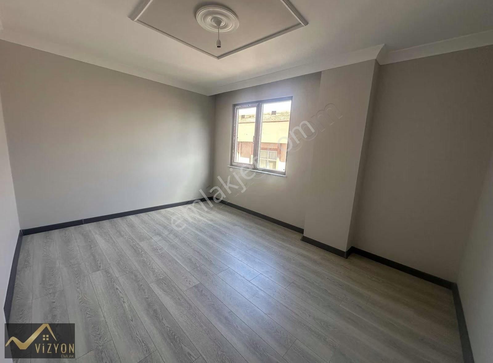 Emek Mahalesin De 3+1 Arakat 130 M2 Metroya Yürüme Mesafesi - Görsel 11