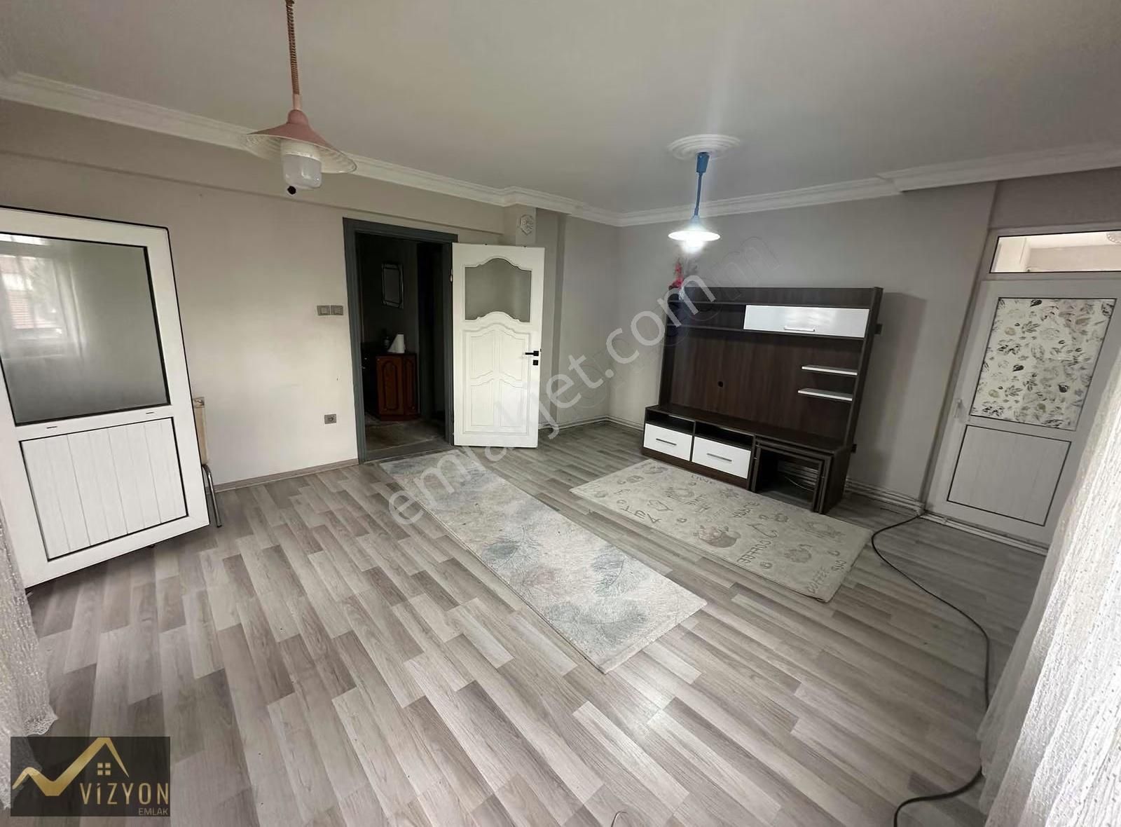 **900 Bin Peşin 30 Bin Taksit 110 M2 Hemen Tapu Hemen Taşınma**