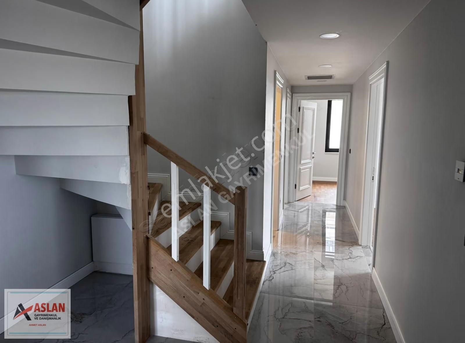 Üsküdar Çengelköy Güzeltepede Boğaz Manzaralı Site İçi 6+2 300m2 - Görsel 2