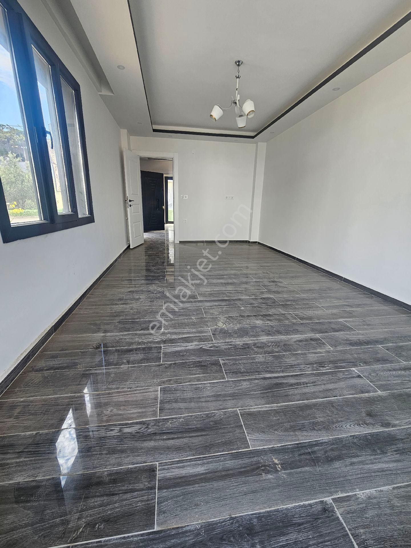 Didim'de Daire Parasına Müstakil Ev - Görsel 10