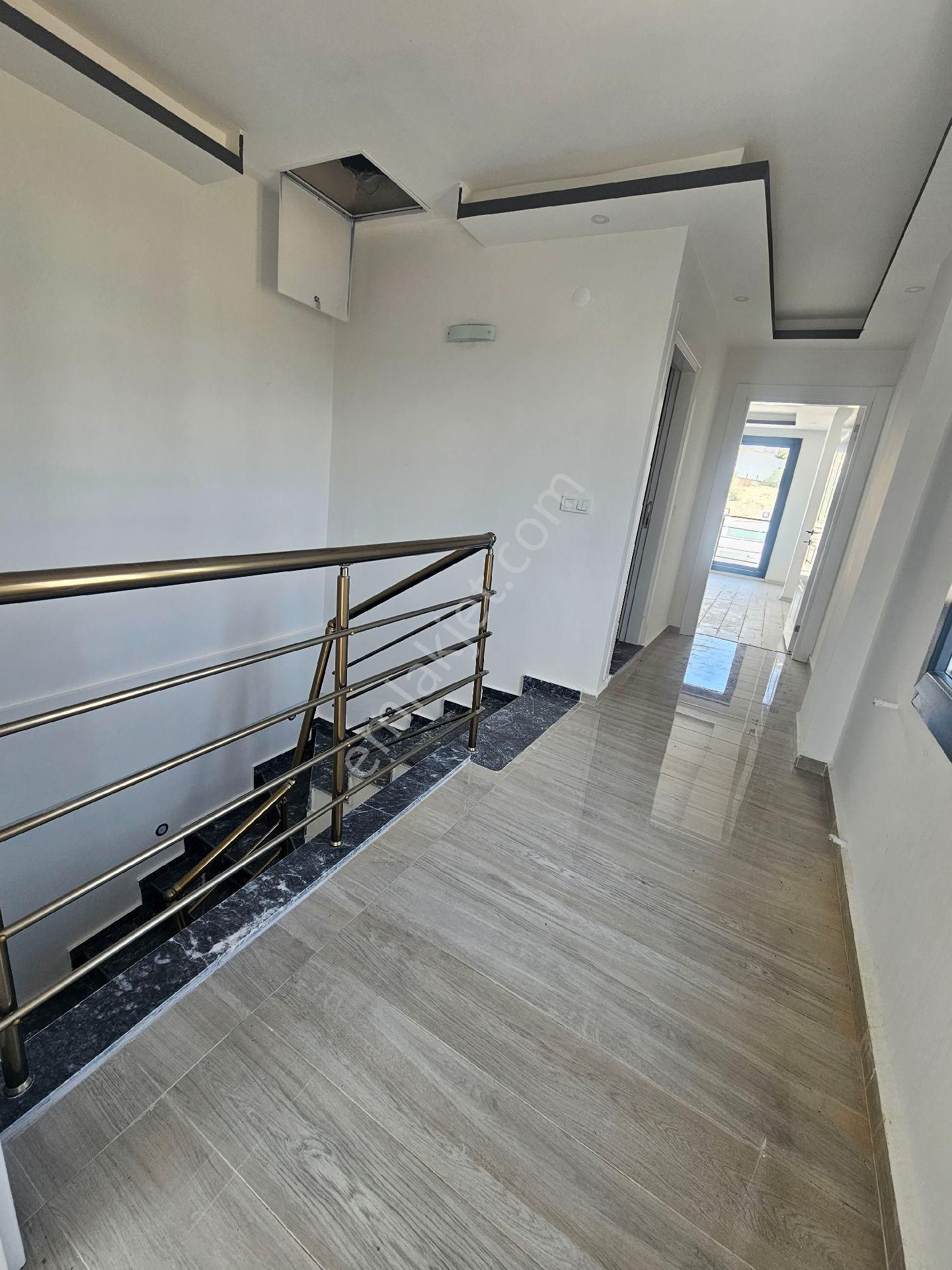 Didim'de Daire Parasına Müstakil Ev - Görsel 19