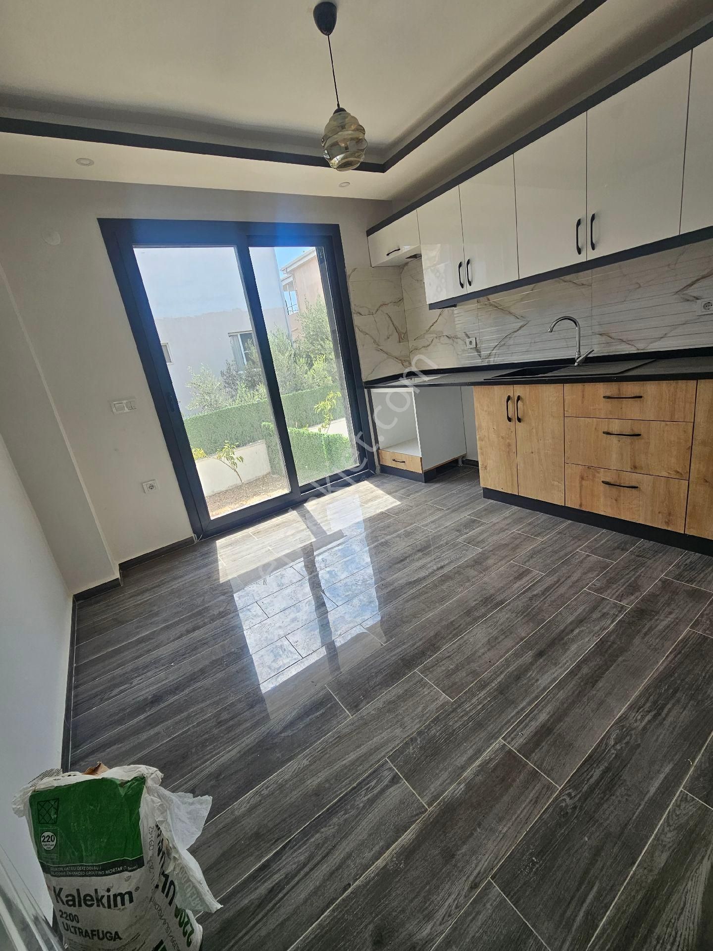 Didim'de Daire Parasına Müstakil Ev - Görsel 11