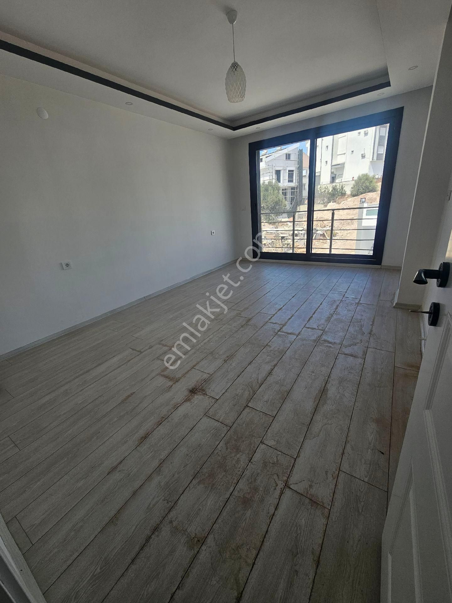 Didim'de Daire Parasına Müstakil Ev - Görsel 13