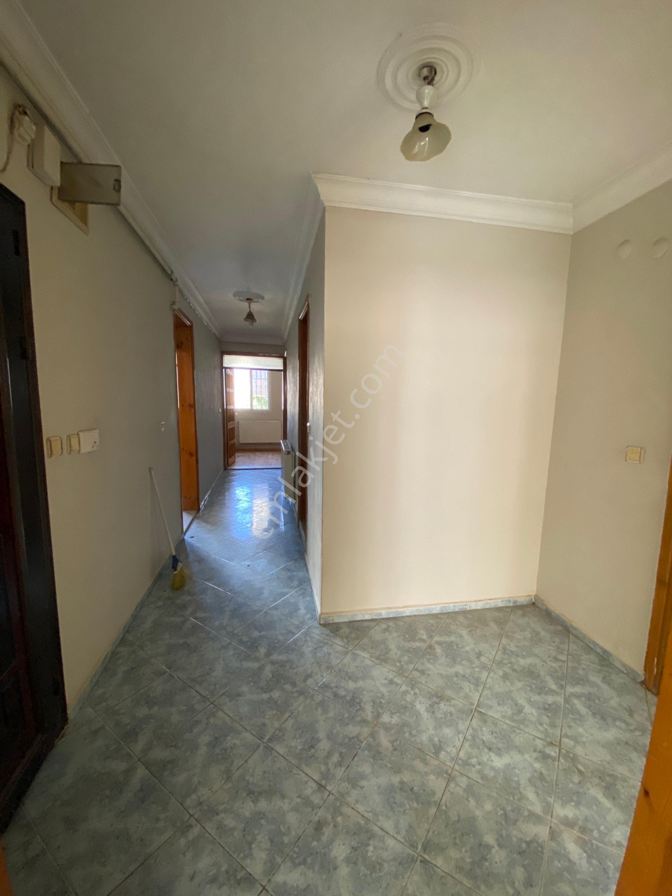 Buca Efeler Mahallesi Kiralık Daire - Görsel 15