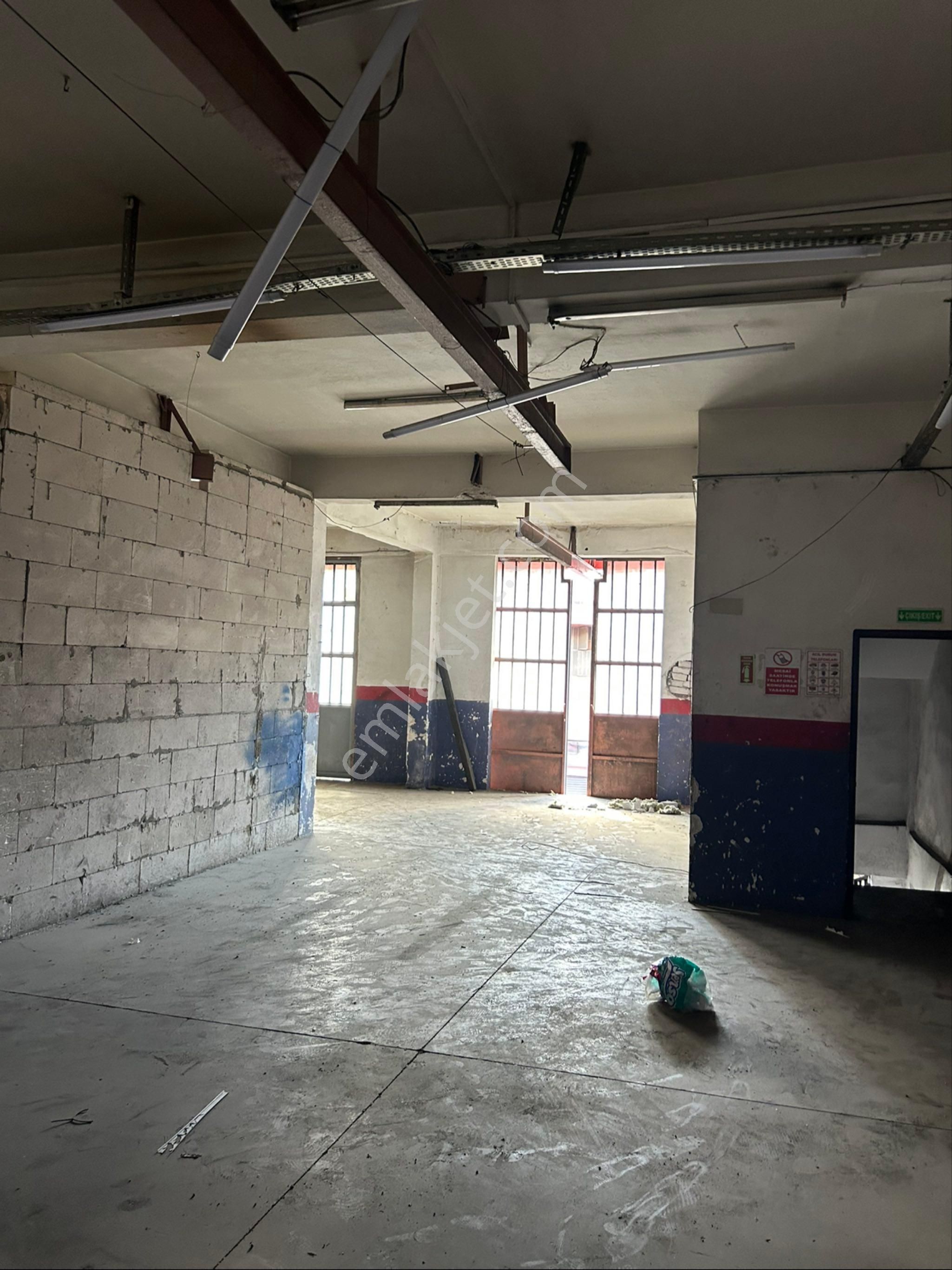 Sahibinden İkitelli Organize Sanayi Bölgesinde Kiralık Fabrika - Görsel 13