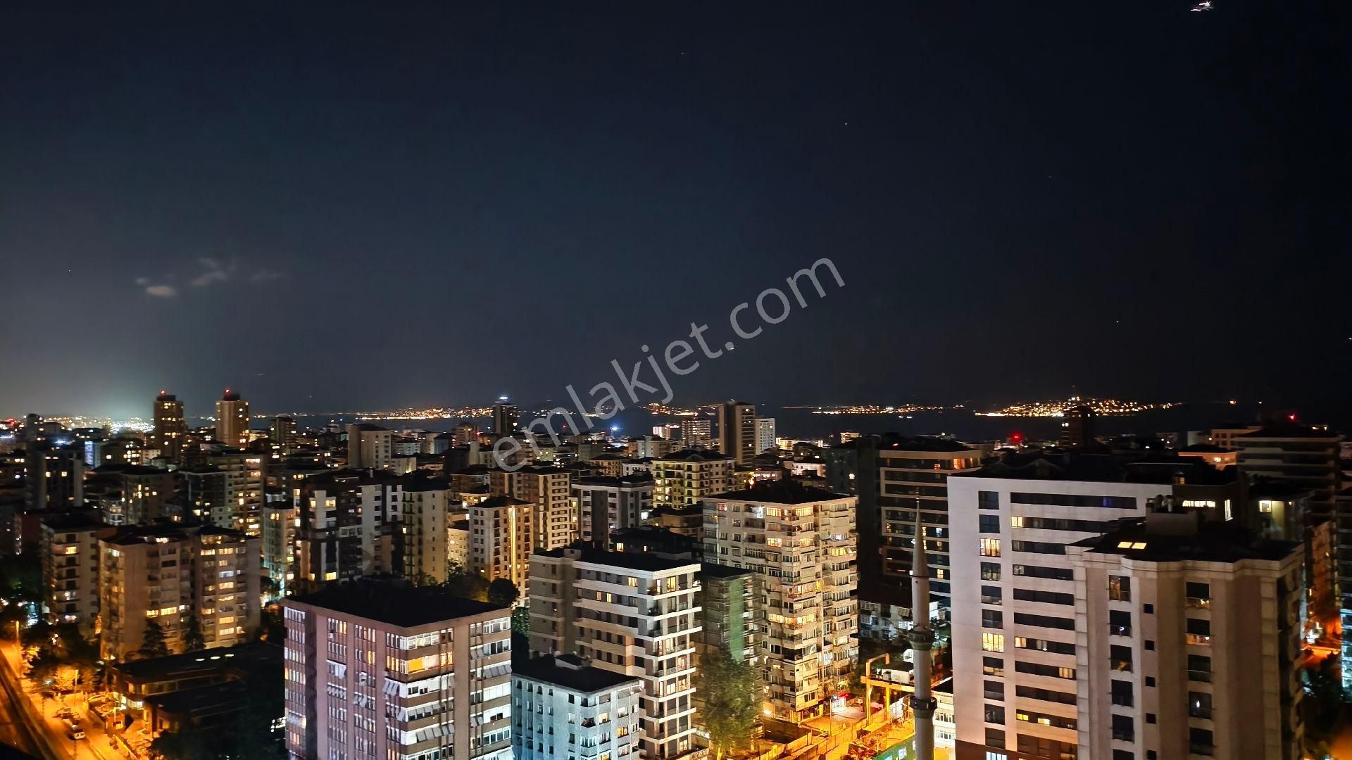 Göztepe Merkezde 3+1 32m2 Salon Rezidans Özellikli Daire