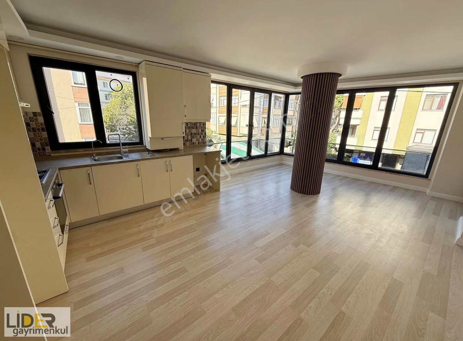 Lider'den Altıntepede Marmaraya Yakın 2. Kat Özel Tasarım Ön 2+1 - Görsel 7