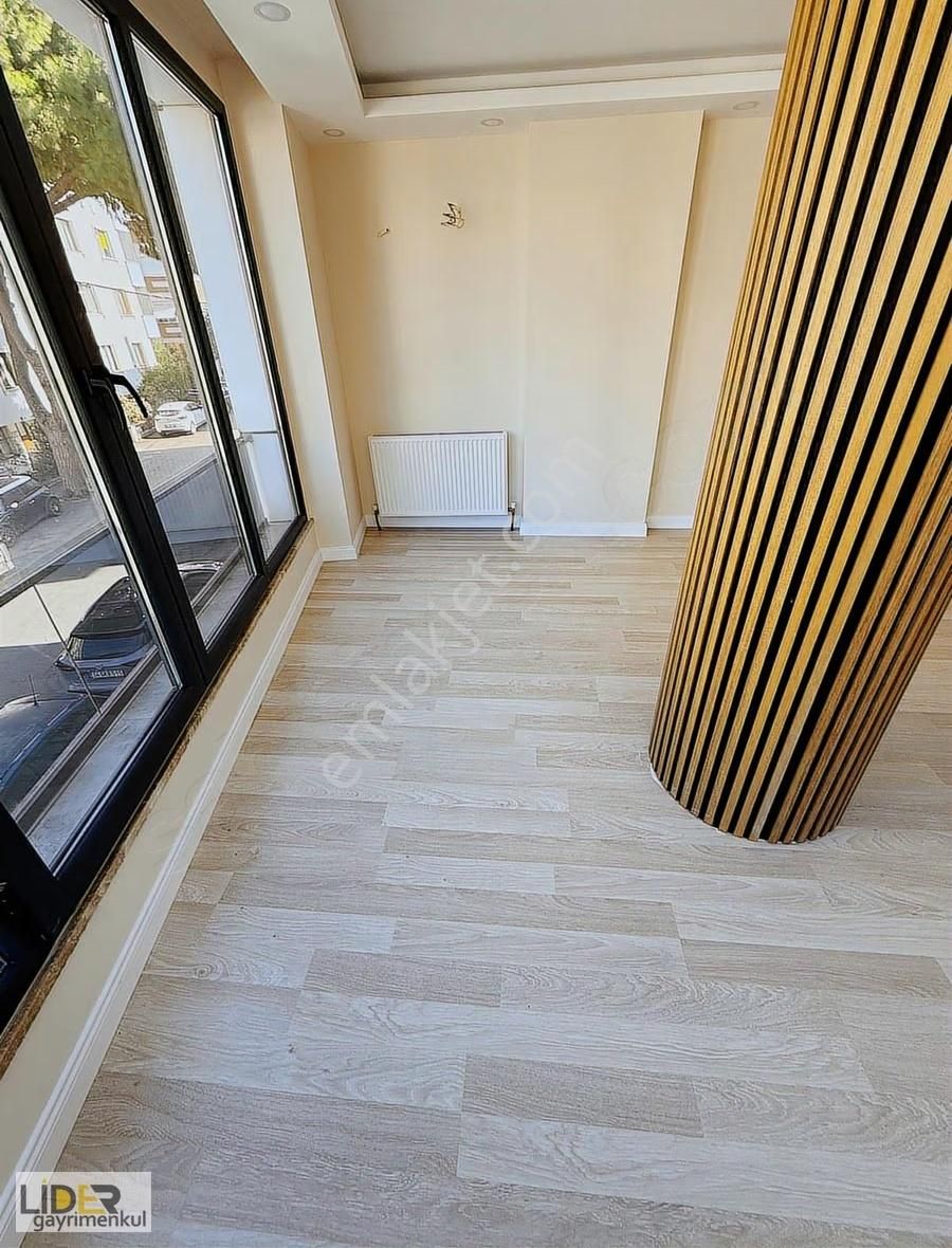 Lider'den Altıntepede Marmaraya Yakın 2. Kat Özel Tasarım Ön 2+1 - Görsel 14