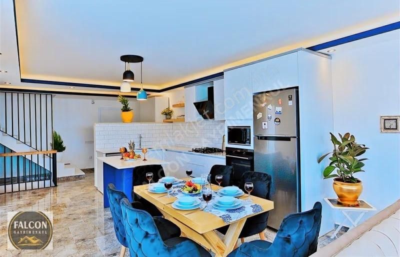 Falcon'dan Kalkan'da Satılık Deniz Manzaralı Villa - Görsel 6
