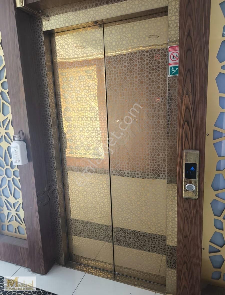 Mabelden Alıcı İş Hanın Da Kullanıma Hazır Prestijli 2+1 Ofis - Görsel 11