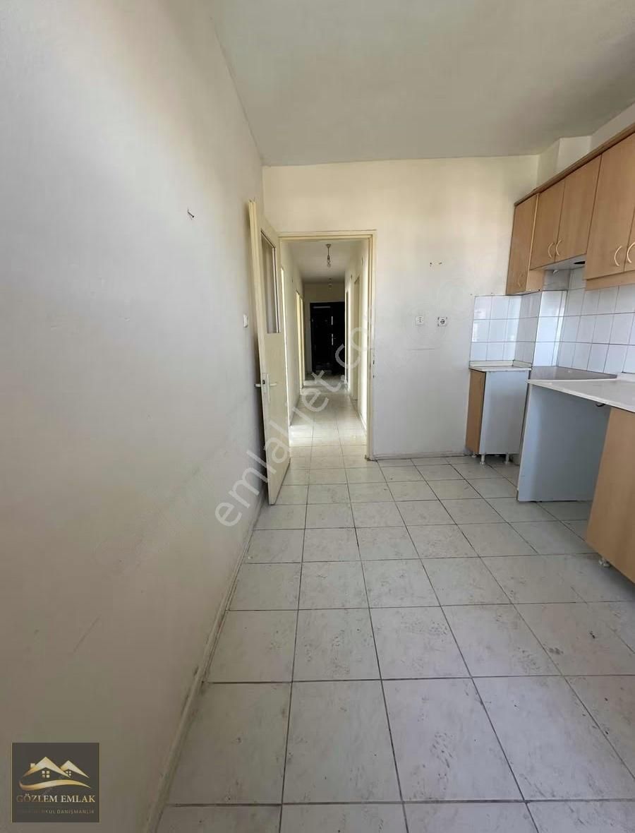 Aliağa Belediye Konutları Ara Kat 3+1 Kiralık Daire - Görsel 3