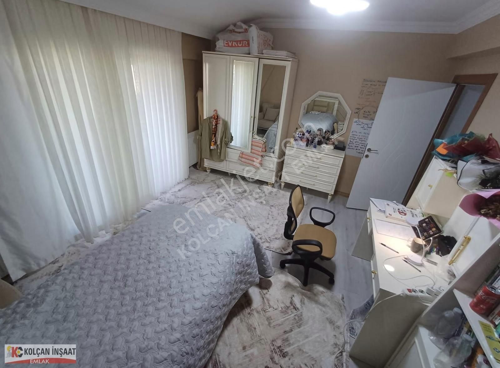 Kolçan Emlak'tan Yenidogan'da 3+1 Dubleks Cadde Üzeri Satılık - Görsel 4