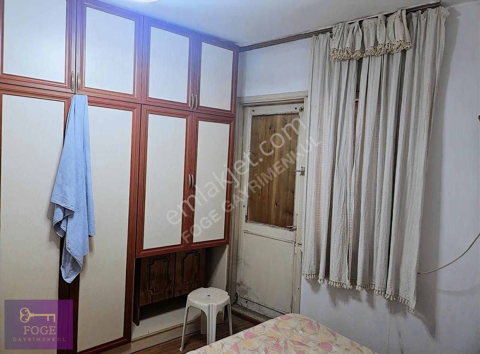 Yenifoça'nın Merkezinde Fırsat Müstakil Ev - Görsel 2