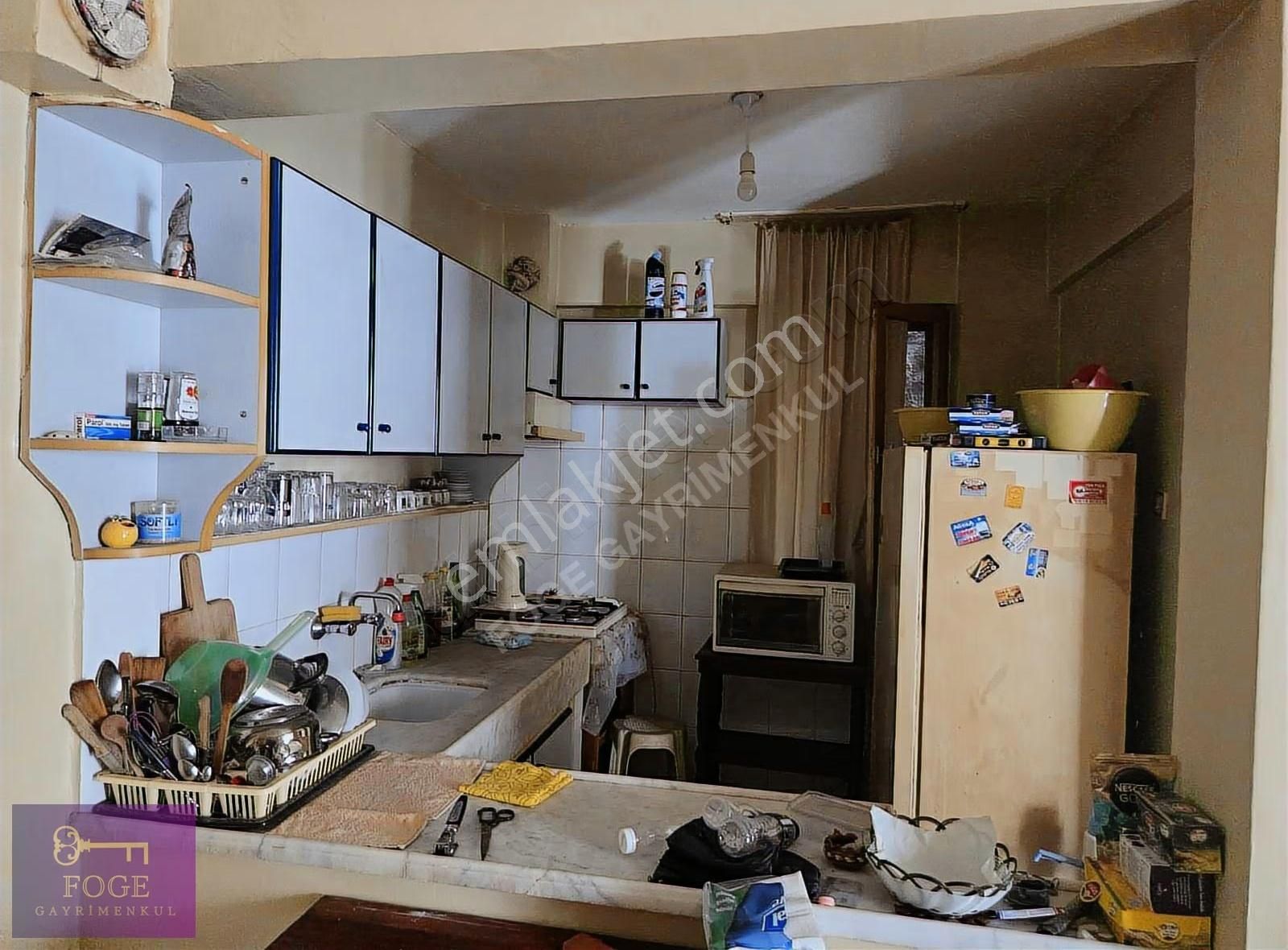 Yenifoça'nın Merkezinde Fırsat Müstakil Ev - Görsel 3