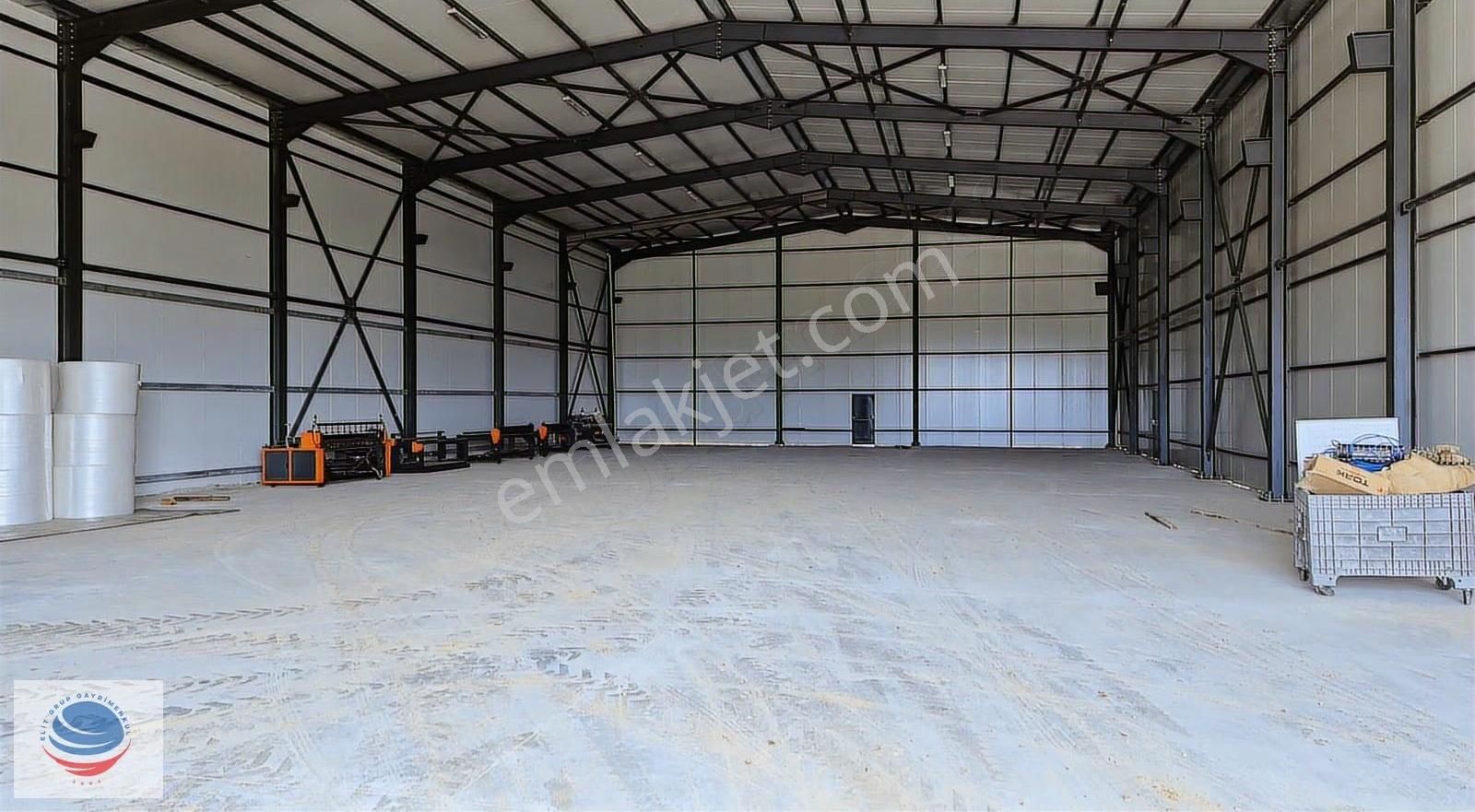 Balçık Mah'de Kiralık 800 M² Kapalı 500 M² Açık Fabrika Depo - Görsel 2