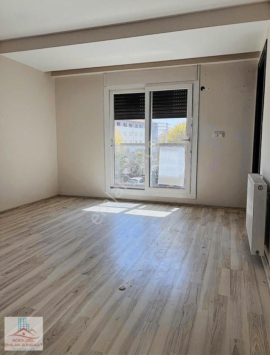 Havuzlu Lüks Site'de 3+1 Oturuma Hazır Daire - Görsel 15