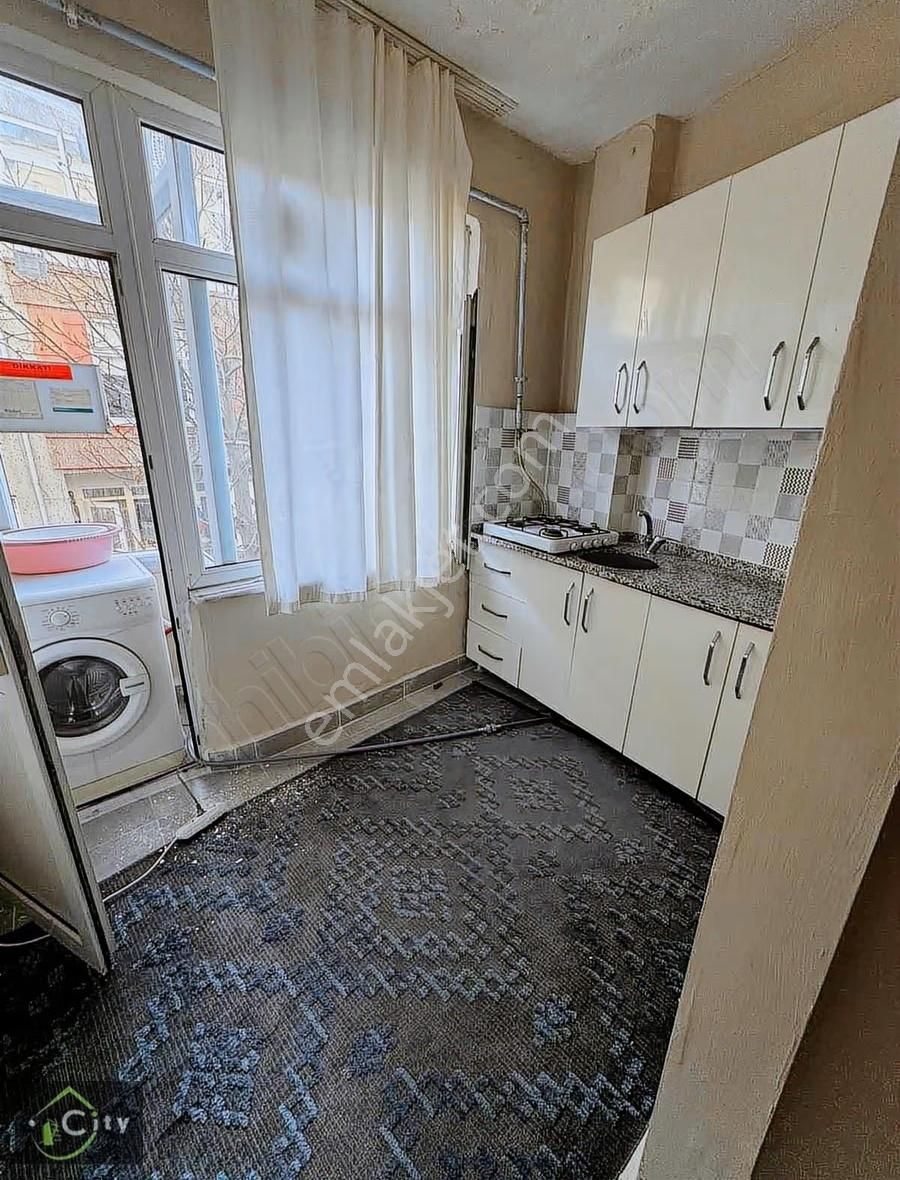 Odabaşında Kelami Tekkesi 2+1 80 M2 1.kat - Görsel 5