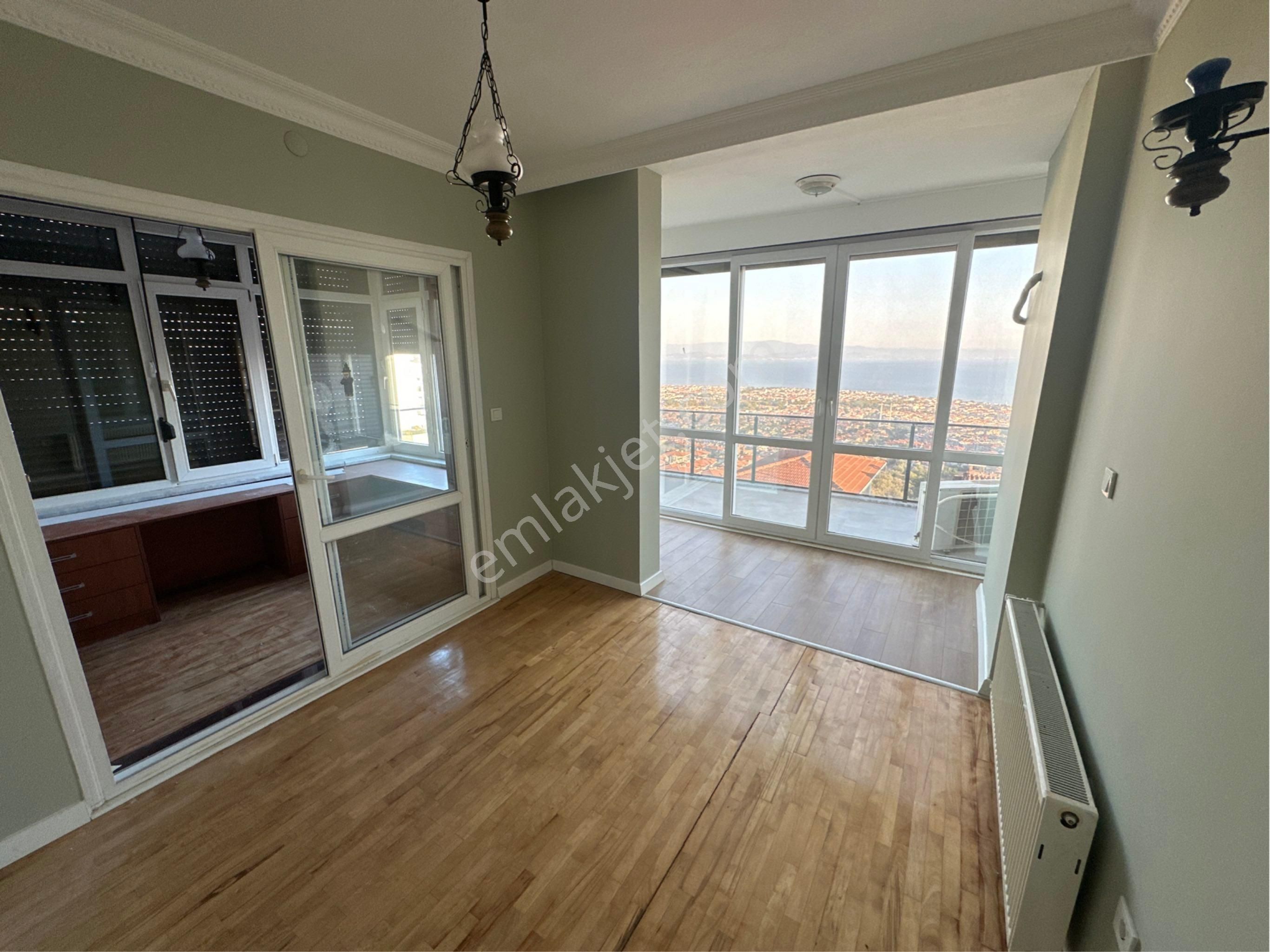 Avcı'dan Altınoluk 3+1 Villa Manzara Otopark Sömine 368m2 Arsa - Görsel 4