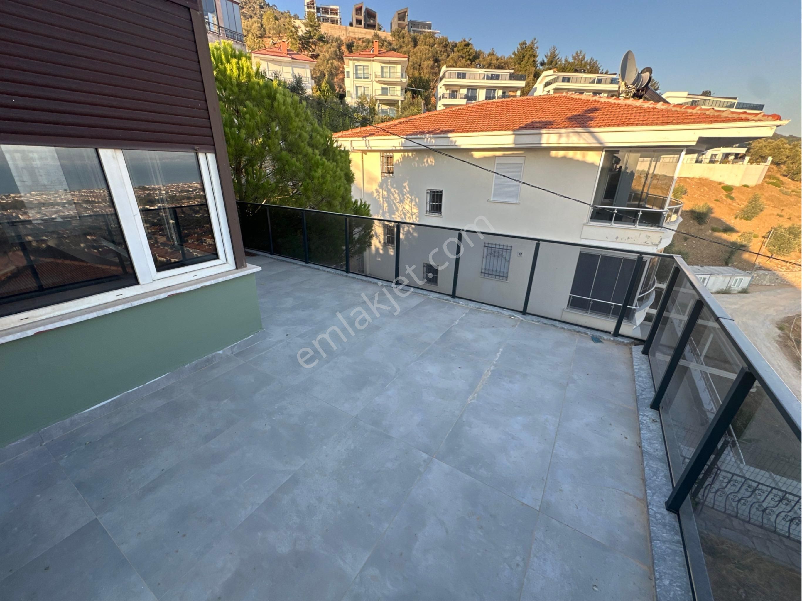 Avcı'dan Altınoluk 3+1 Villa Manzara Otopark Sömine 368m2 Arsa - Görsel 5