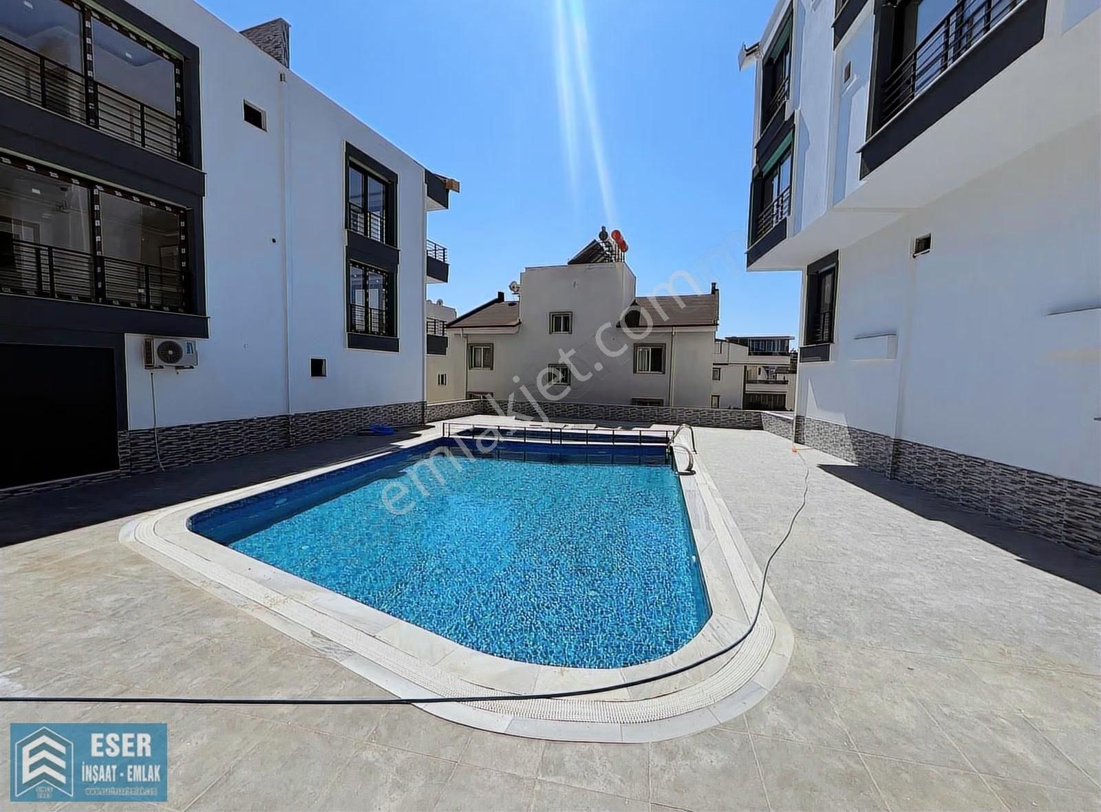 Didim De Havuzlu Sitede Satılık 3+1 Ayrı Mutfak,asansörlü Daire - Görsel 4