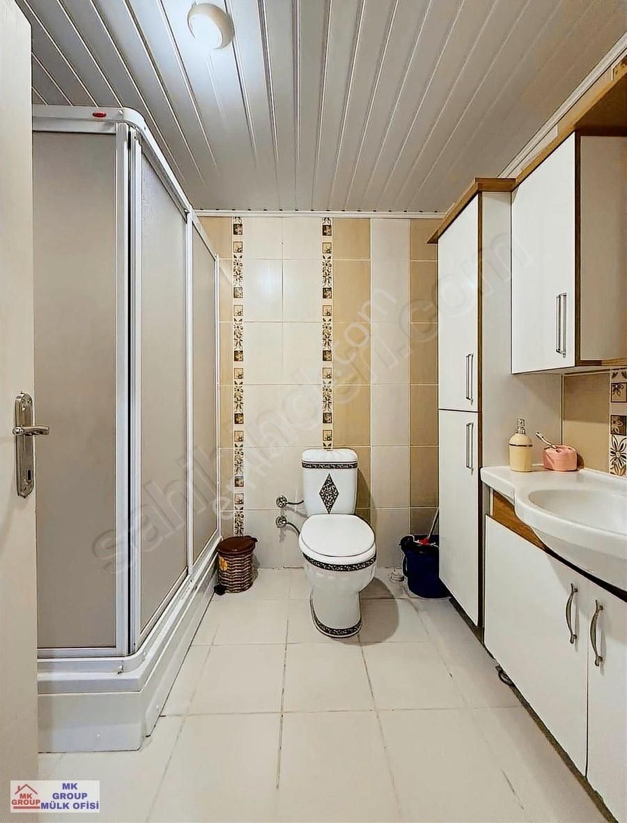 Papatya Caddesinde Ultra Geniş Temiz Kilerli 4+1 Satılık Daire - Görsel 33