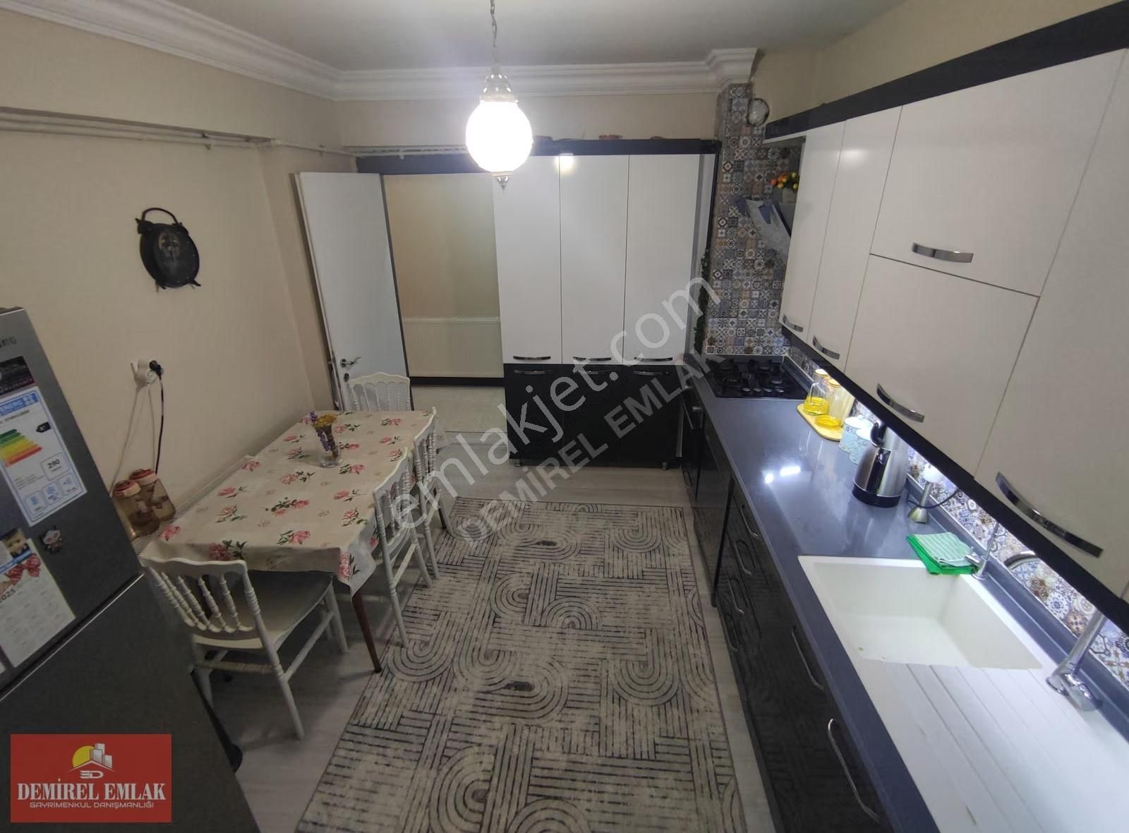 Atatürk Mah. 3+1 Ara Kat Daire - Görsel 14