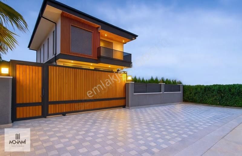 Urlada Sıfır 406m2 Tam Müstakil Dublex Havuzlu Villa Vadi Manz - Görsel 21