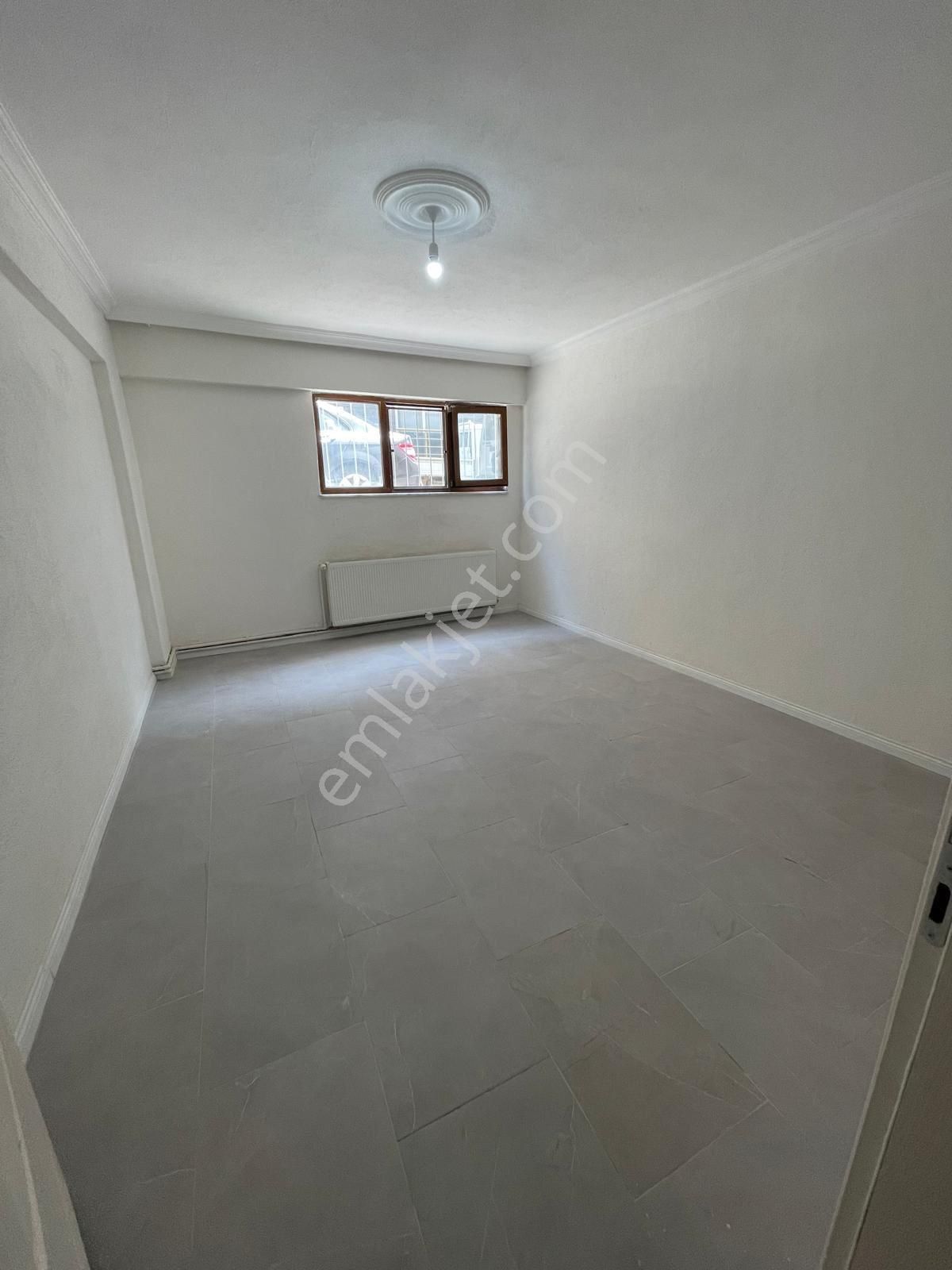 Aydın Nazilli Altıntaş Mahallesinde Satılık Doğalgazlı Yarı Bodrum Komple Tadilatlı Daire - Görsel 10