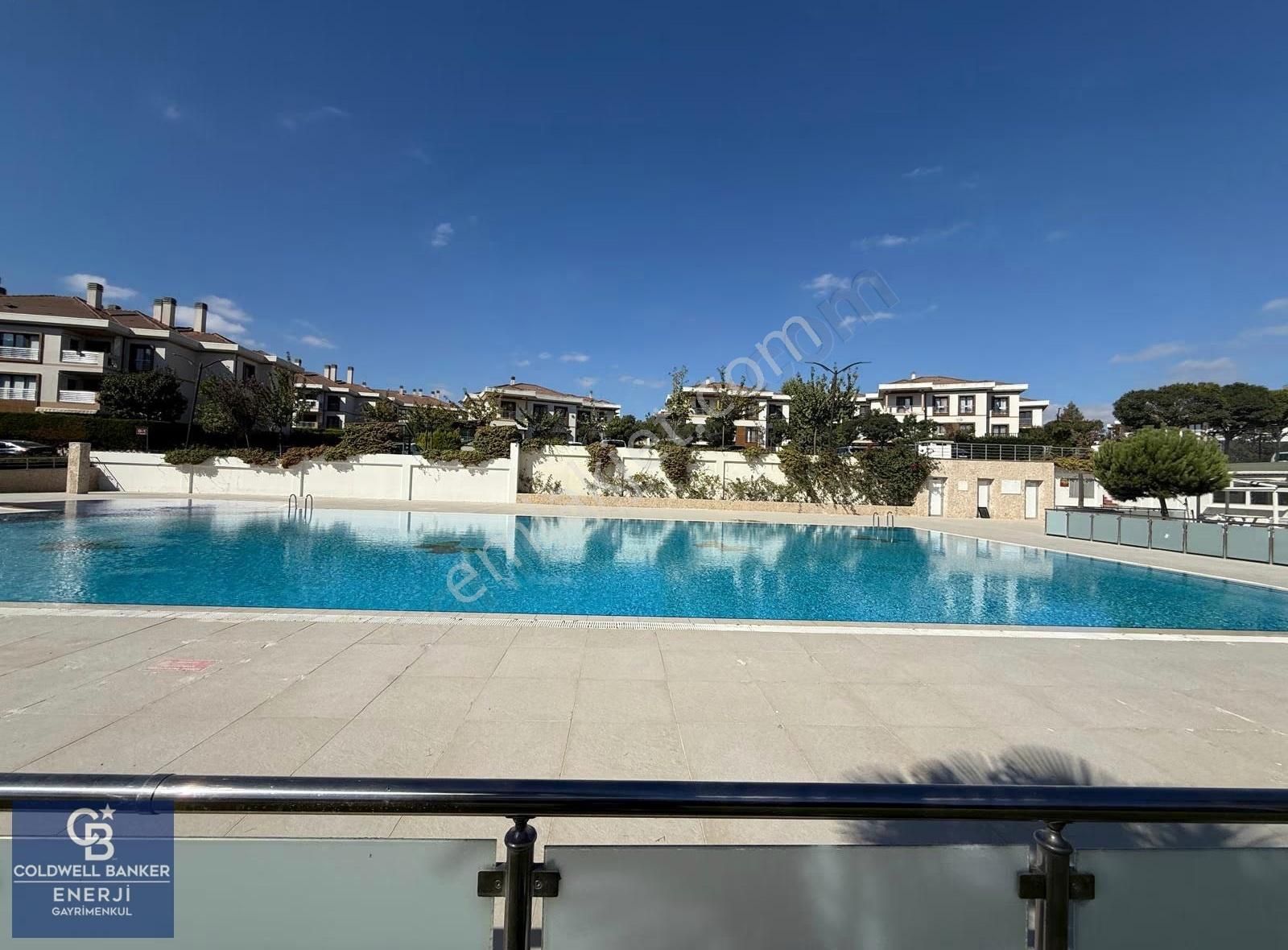 Bahçeşehir Kelebekler Vadisi Satılık 6+2 Villa Havuz Manzaralı - Görsel 10