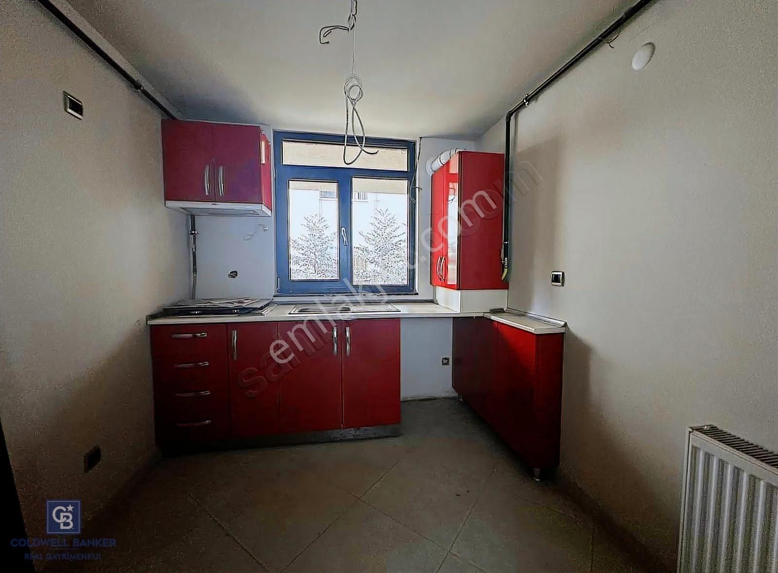 Acıbadem Yaprak Sokak 2+1 Satılık Daire - Görsel 7