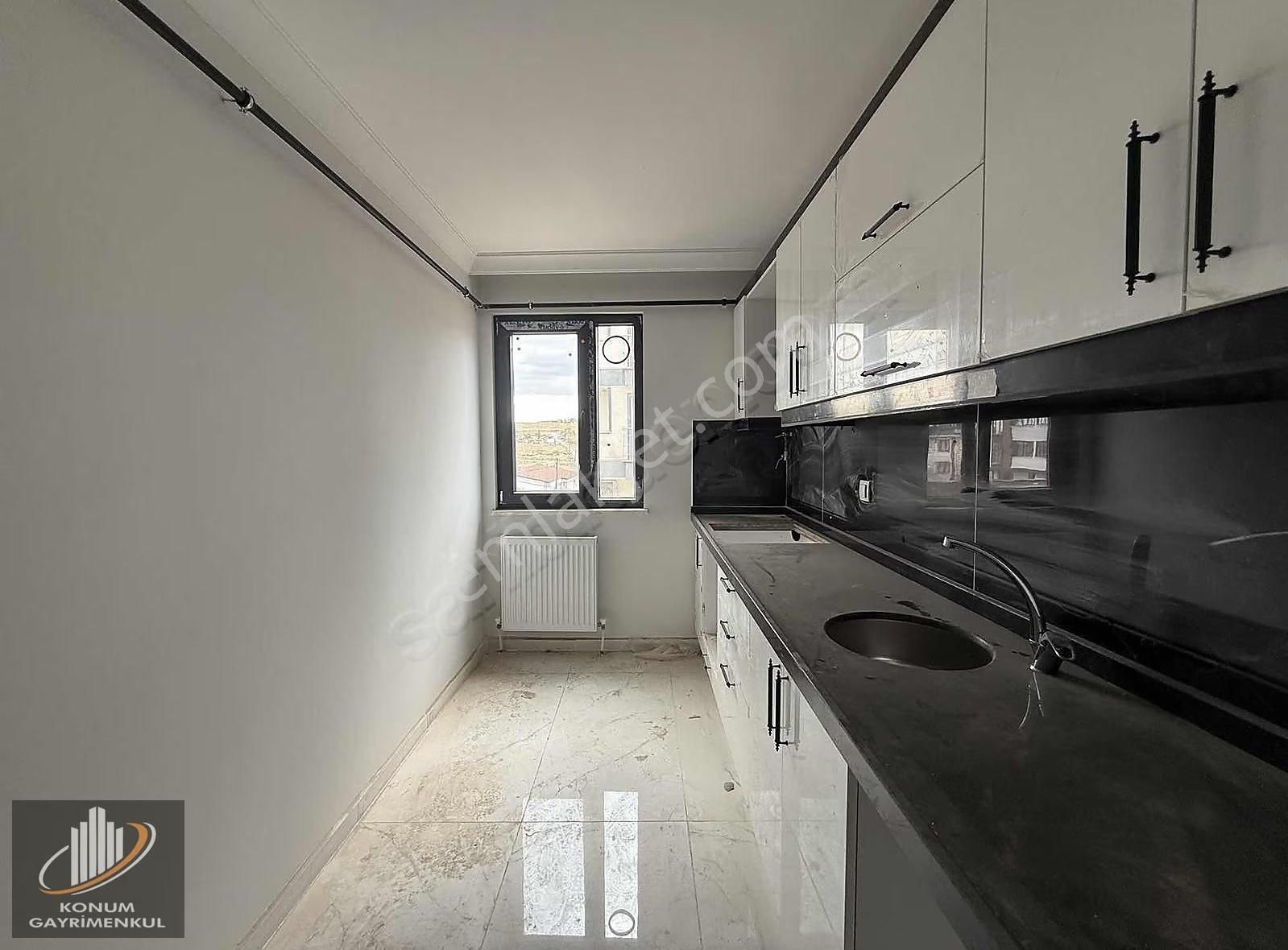 Tuzla Cd. Yakın 2+1 Sıfır Asansörlü Ara Kat Daire - Görsel 8