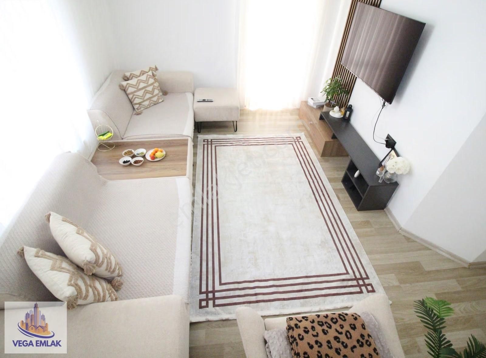 Vega Emlak'tan Acil Satılık Fulyapılı 3+1 Geniş Daire - Görsel 13