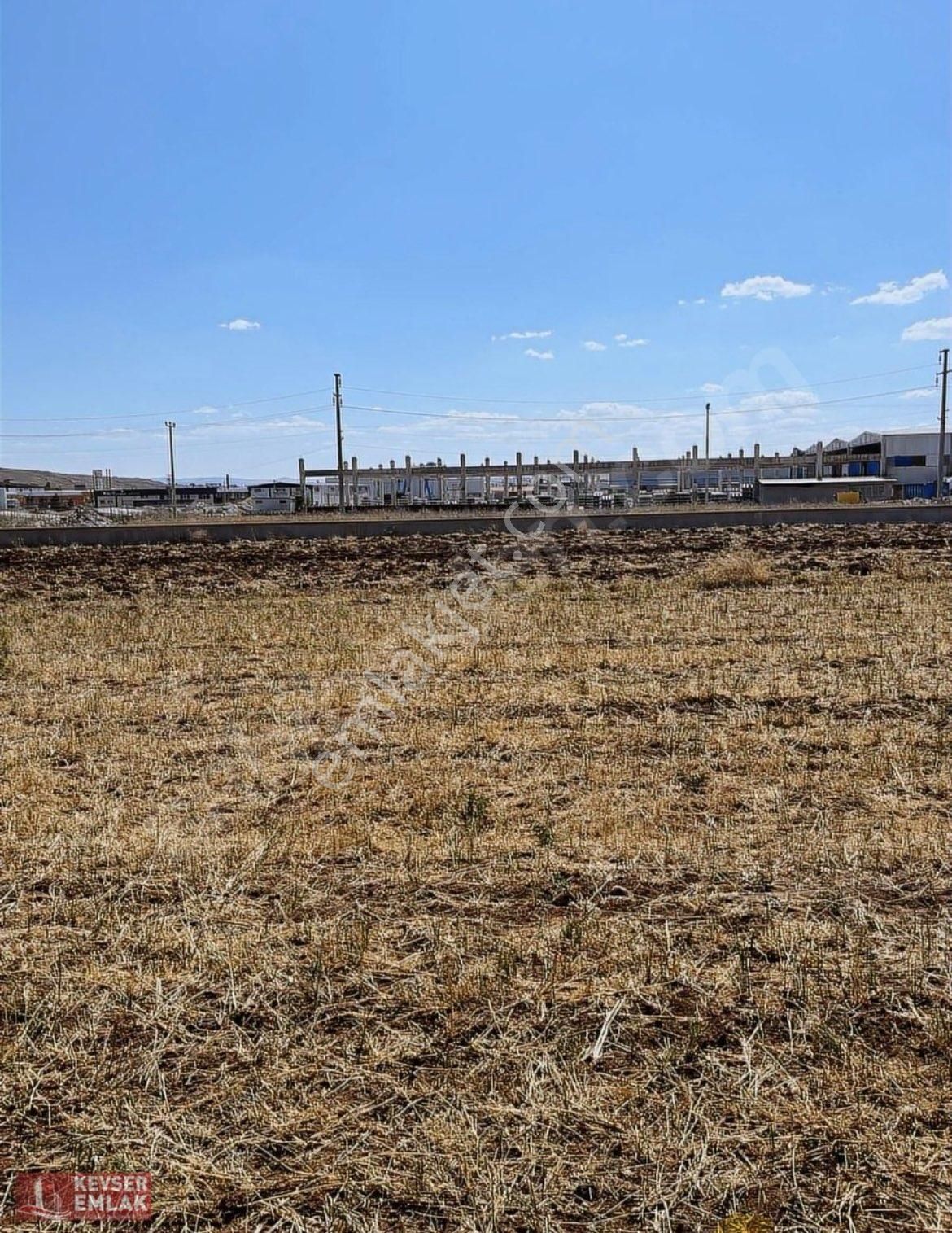 Kevser Emlak'tan Satılık 815 M2 Tarla - Görsel 6