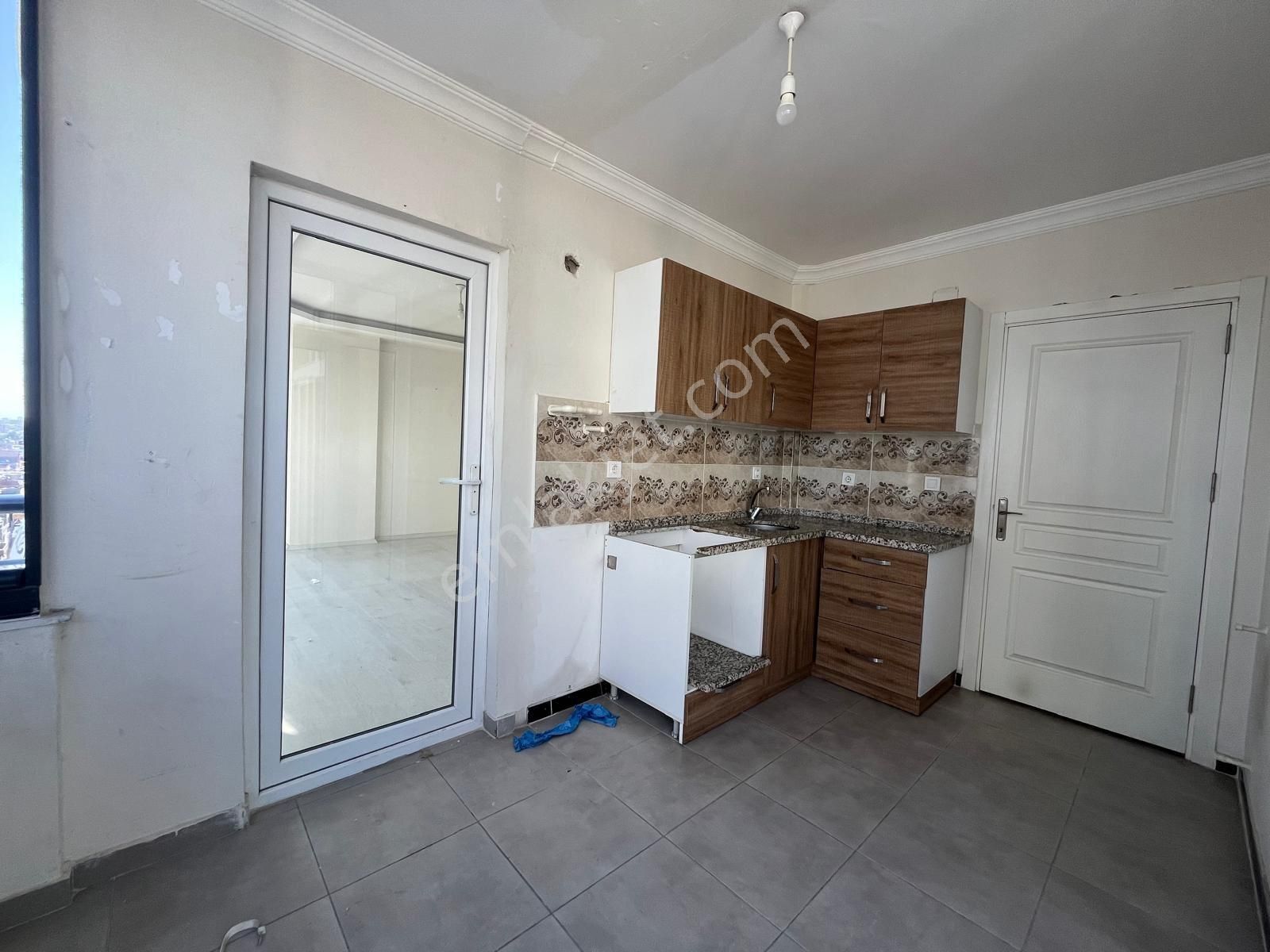 İz'den Valiliğe Yürüme Mesafesinde 2+1 Kapalı Mutfak Daire - Görsel 11