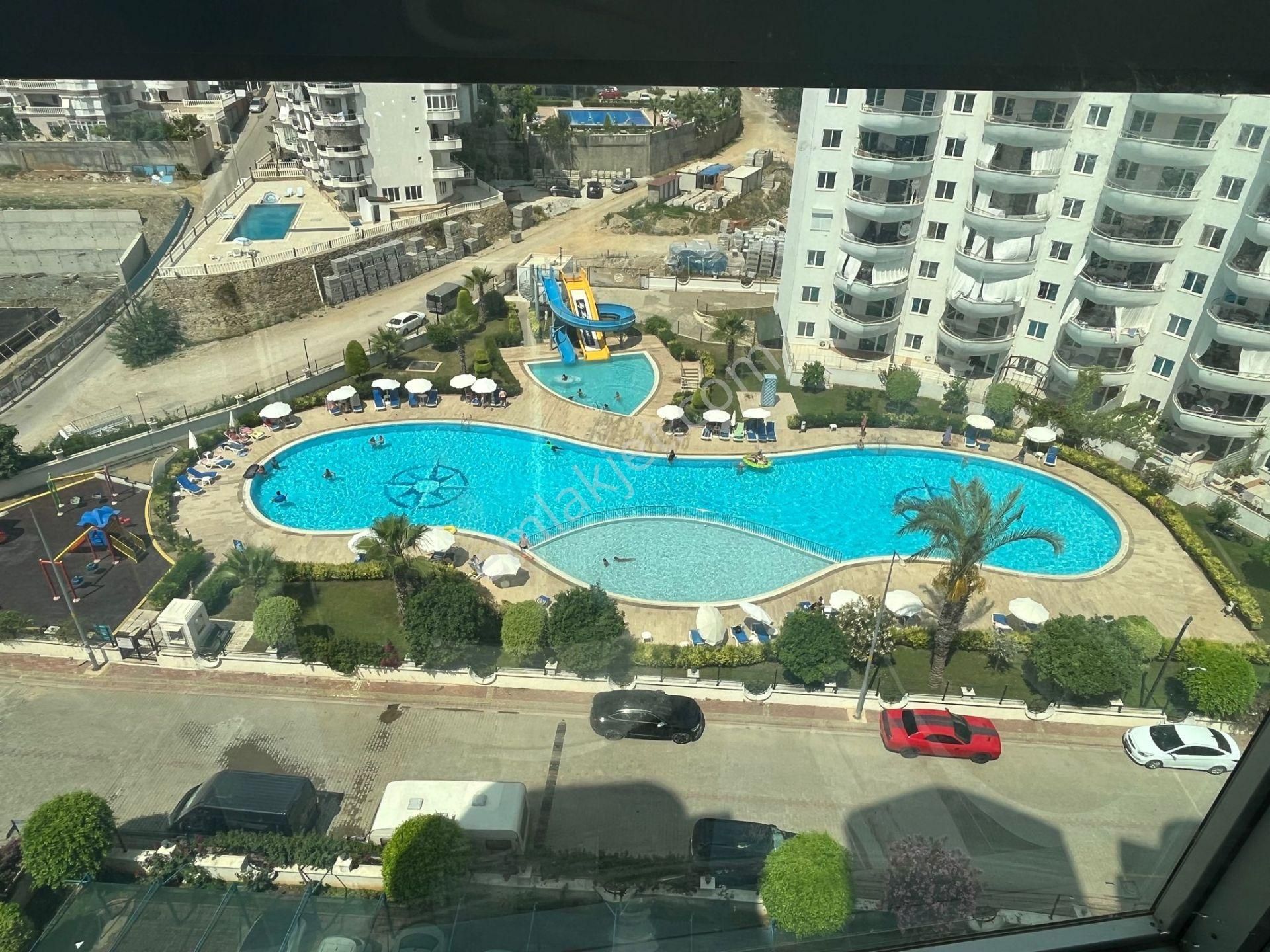Mahmutlar'da Full Aktiviteli Site'de Yüksek Kat 2+1 120 M2 Daire - Görsel 18