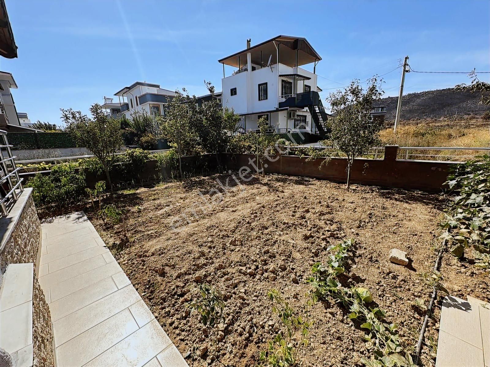 İzmir Seferihisar Doğanbey De Satılık 4+1 Müstakil Villa - Görsel 12