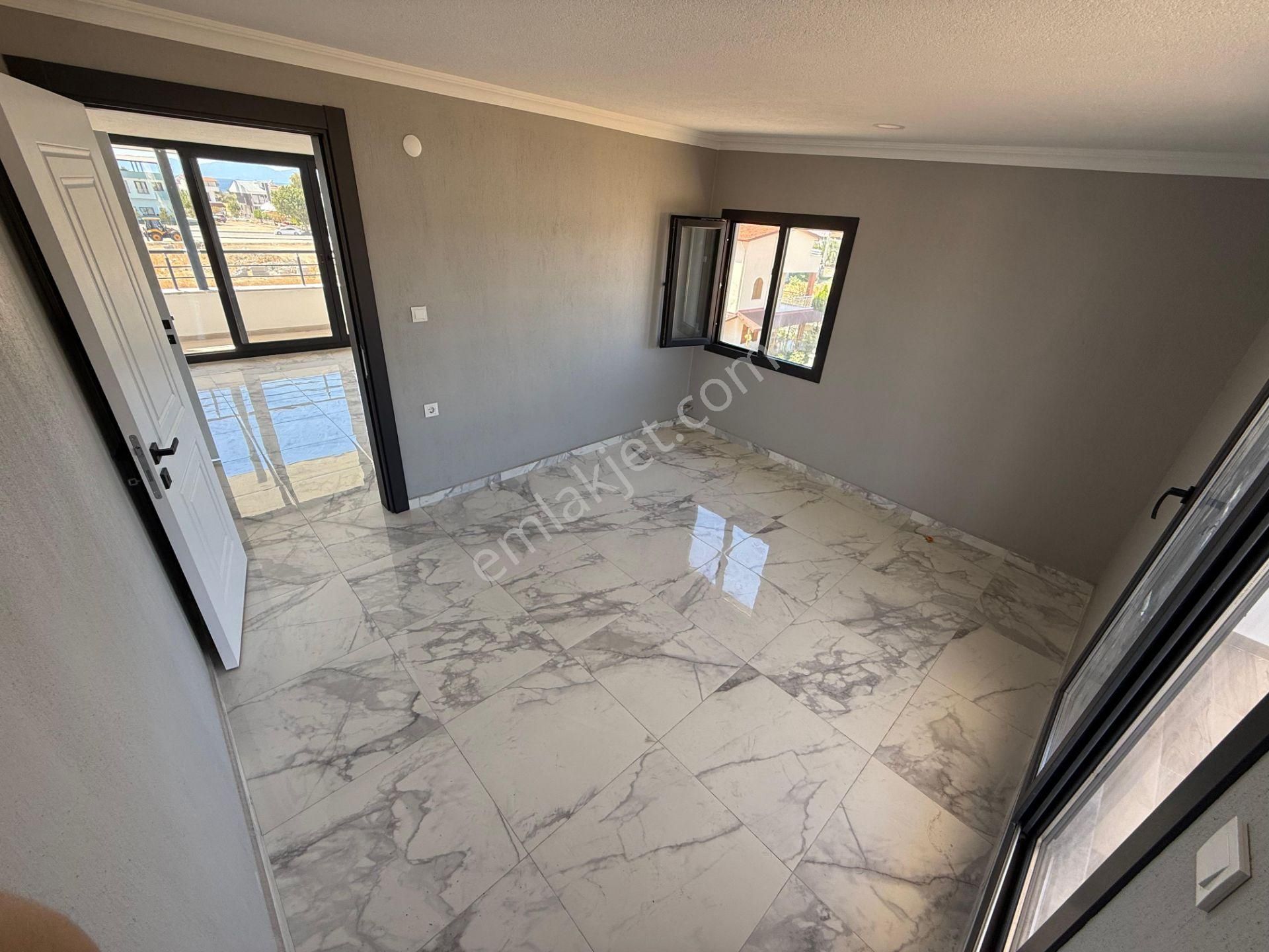 İzmir Dikili Salihleraltında Satılık Sıfır 6+1 Müstakil Villa Yazlık - Görsel 20