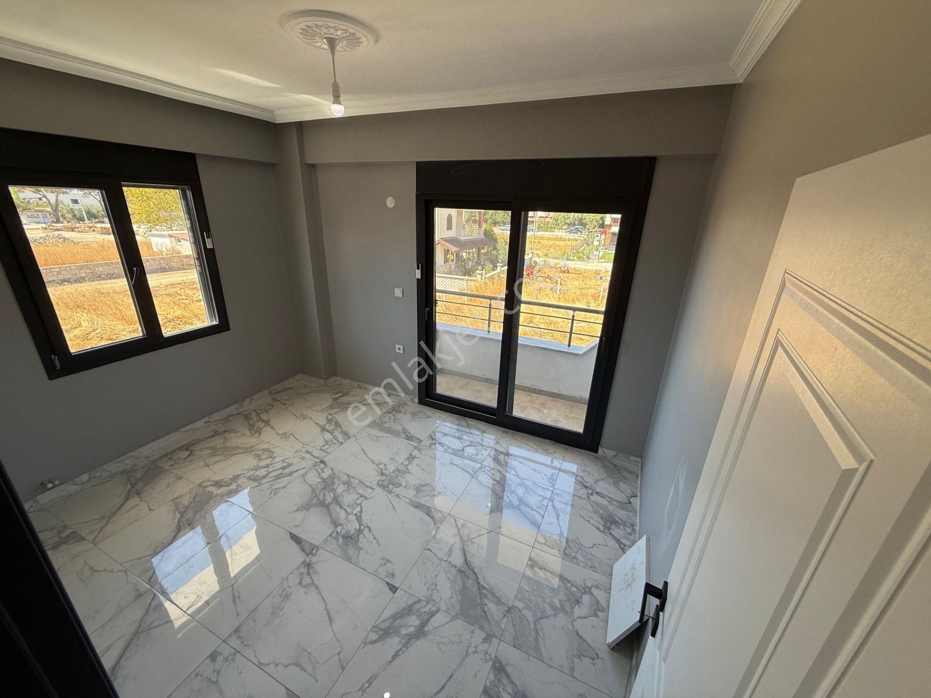 İzmir Dikili Salihleraltında Satılık Sıfır 6+1 Müstakil Villa Yazlık - Görsel 29