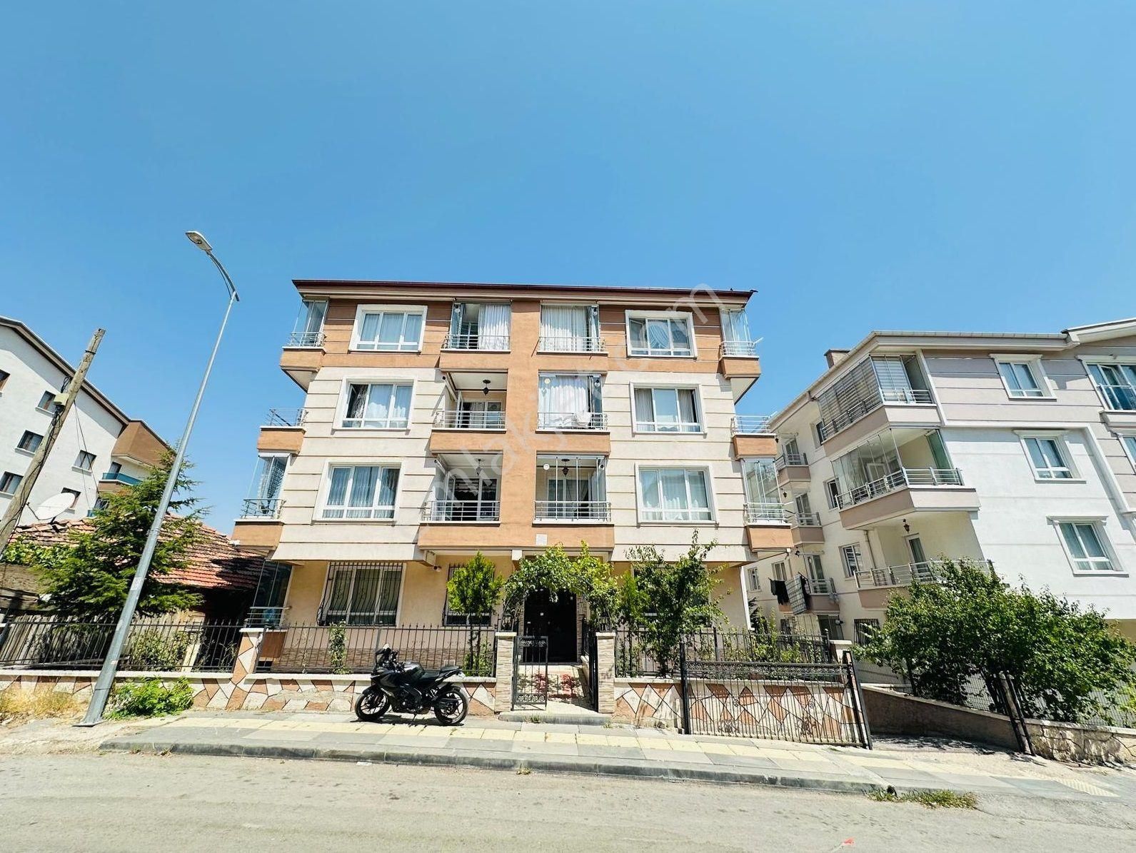 Başak Mah. Bahçe Katı 1+1 Asansörlü Eşyalı Yatırımlık Daire - Görsel 22