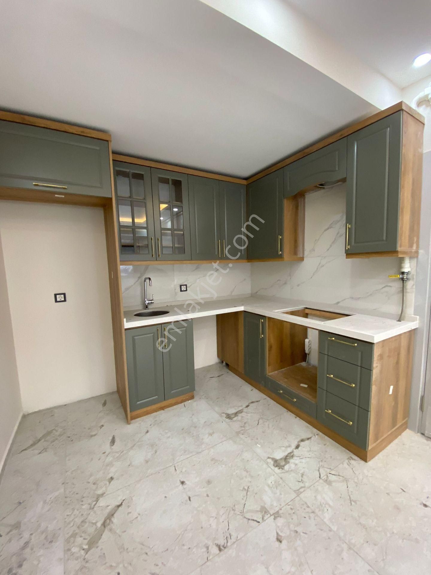 Bergama Fatih Mah. Merkezi Konumda 2+1 Açık Mutfak - Görsel 4